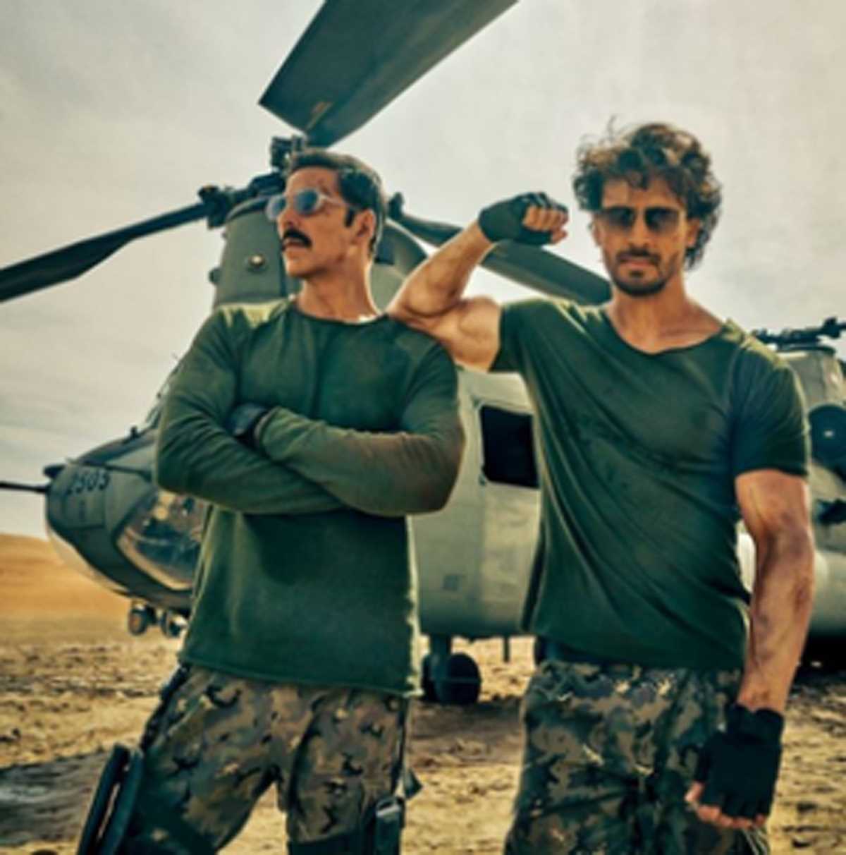 100 सेकंड लंबा होगा बड़े मियां छोटे मियां का टीजर